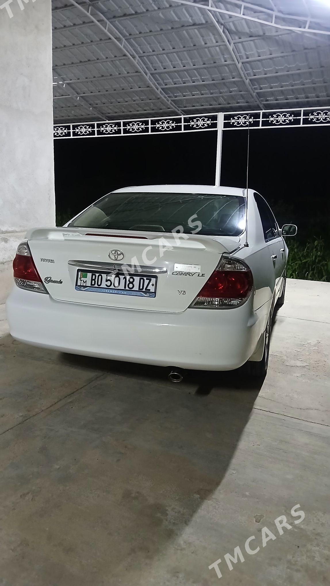 Toyota Camry 2004 - 180 000 TMT - Губадаг - img 5