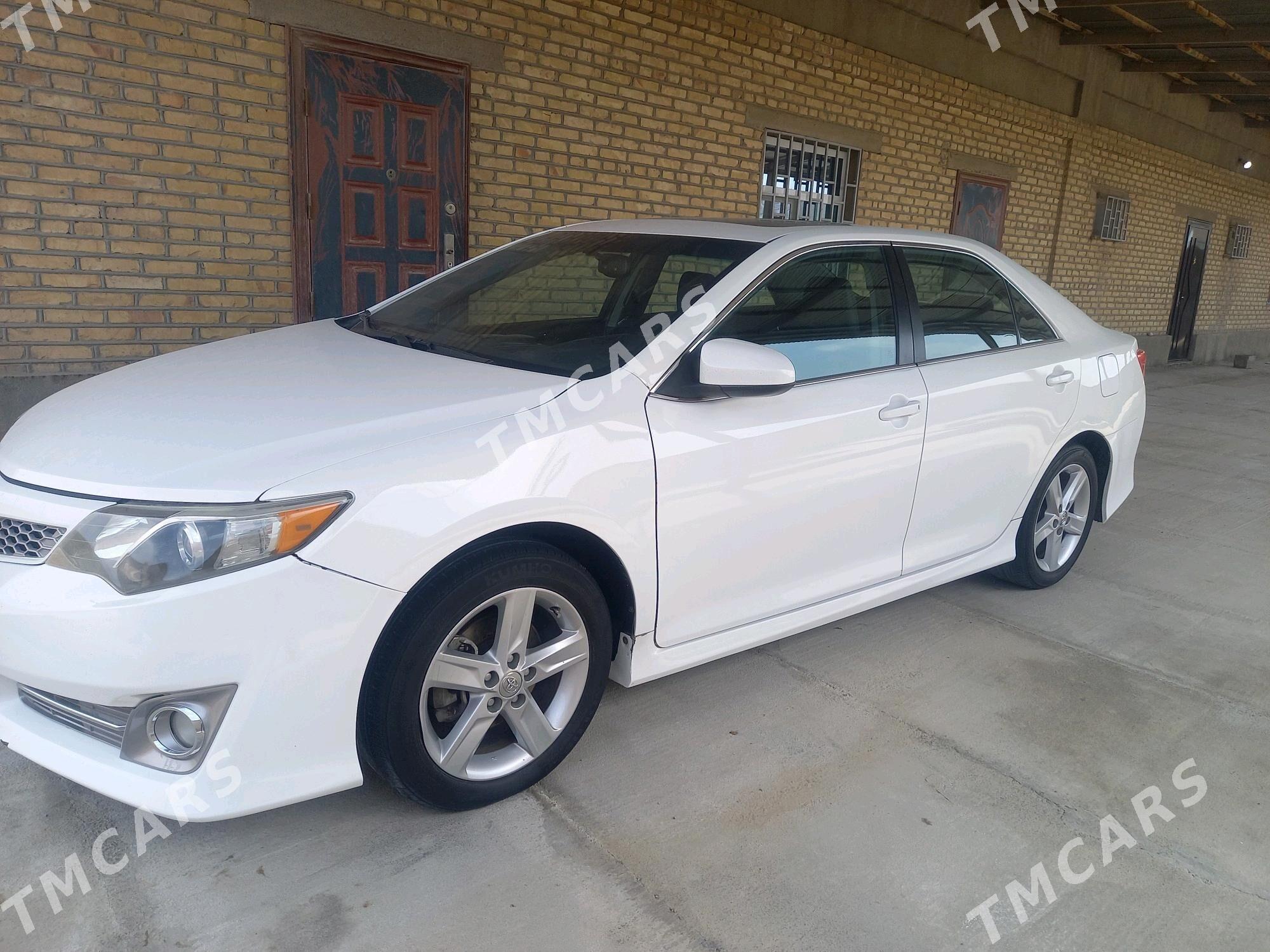 Toyota Camry 2012 - 215 000 TMT - Кака - img 4