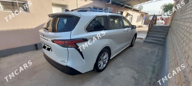 Toyota Sienna 2022 - 500 000 TMT - Ашхабад - img 8