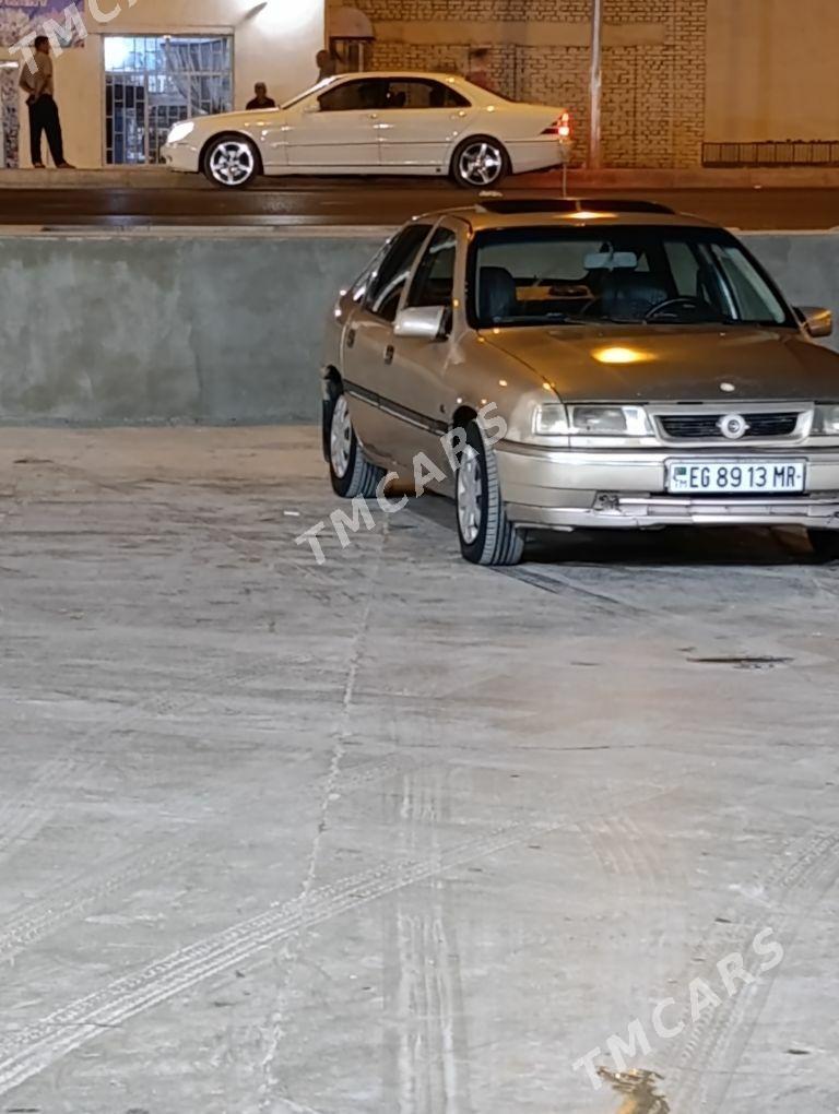 Opel Vectra 1992 - 24 000 TMT - Мары - img 5
