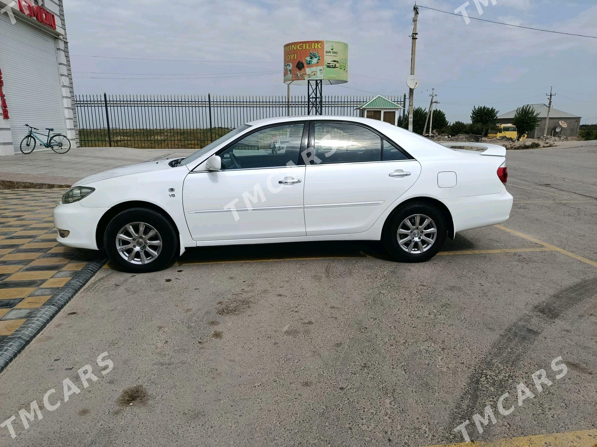 Toyota Camry 2005 - 150 000 TMT - Мары - img 2