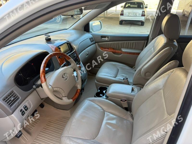 Toyota Sienna 2009 - 299 000 TMT - Туркменбаши - img 5