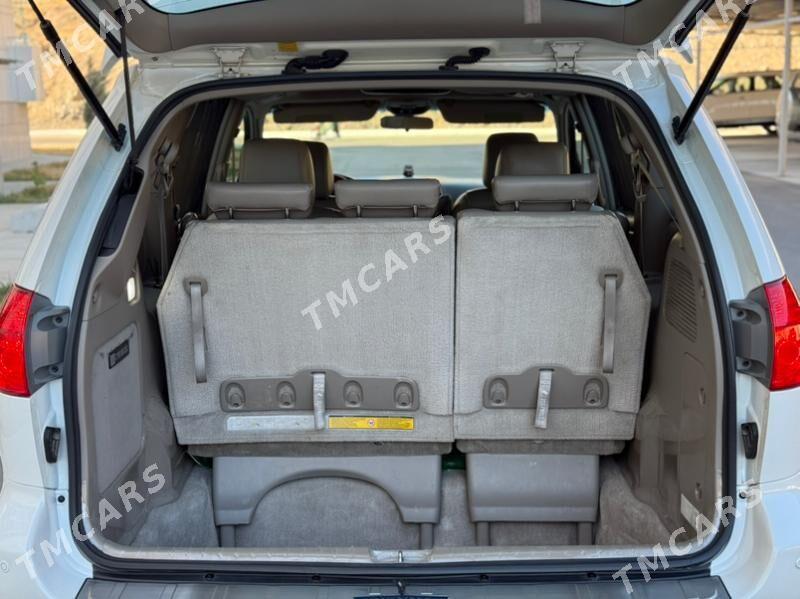 Toyota Sienna 2009 - 299 000 TMT - Туркменбаши - img 8