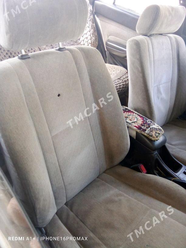 Toyota Carina 1993 - 52 000 TMT - Мары - img 5