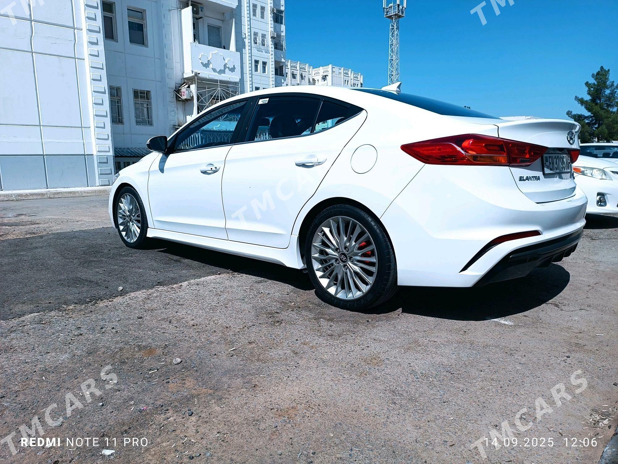 Hyundai Elantra 2017 - 200 000 TMT - Aşgabat - img 2
