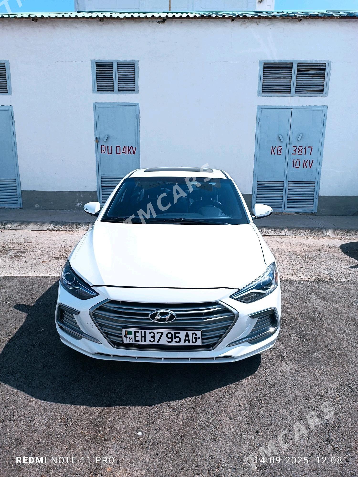 Hyundai Elantra 2017 - 200 000 TMT - Aşgabat - img 4