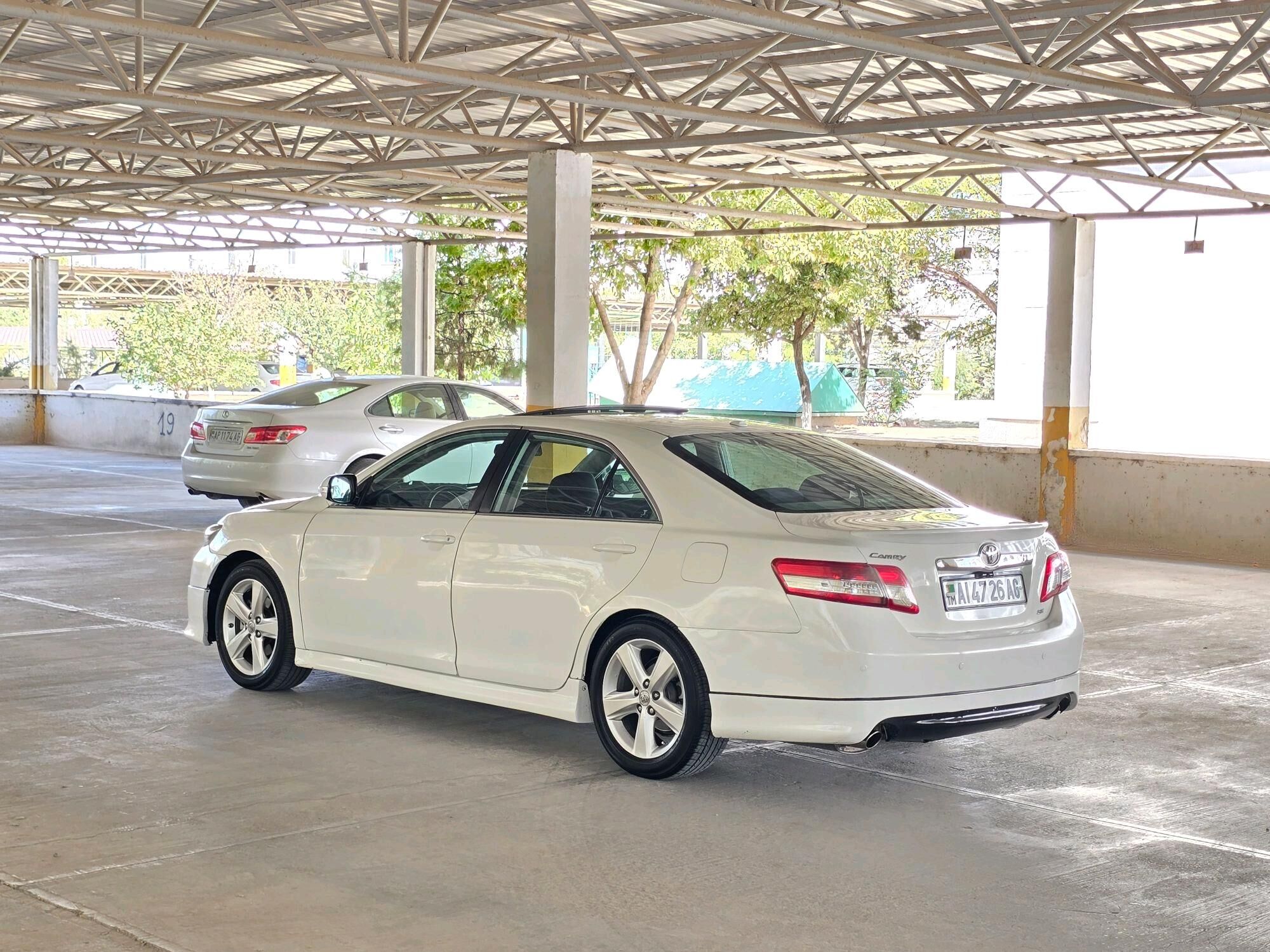 Toyota Camry 2010 - 163 000 TMT - Aşgabat - img 4