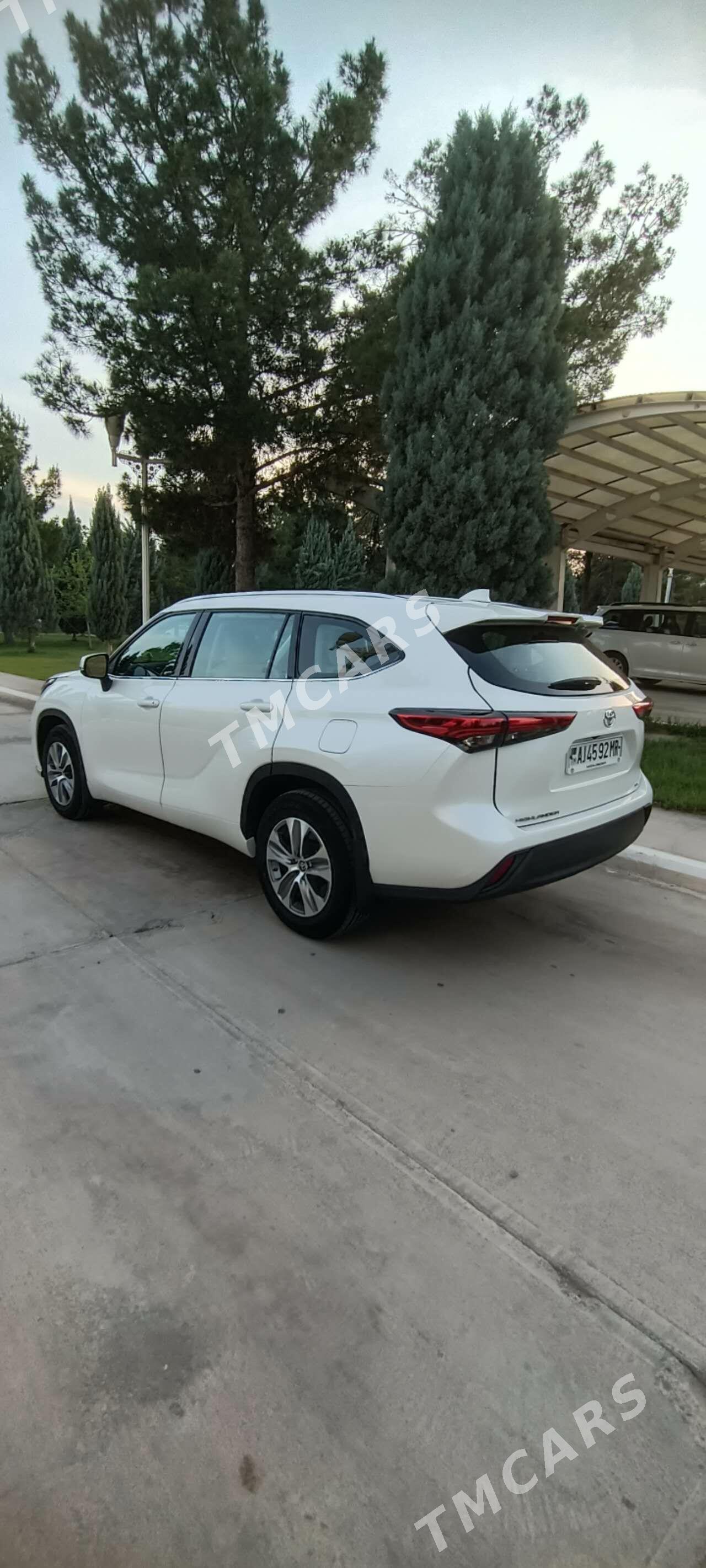 Toyota Highlander 2021 - 600 000 TMT - Мары - img 8