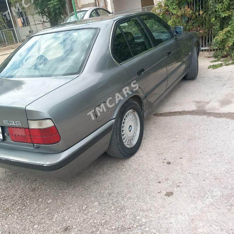 BMW 535 1990 - 50 000 TMT - Jebel - img 3
