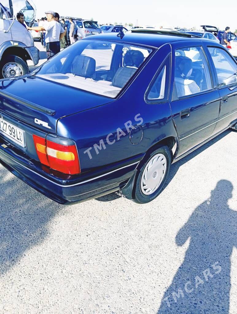 Opel Vectra 1991 - 40 000 TMT - Sakar - img 3