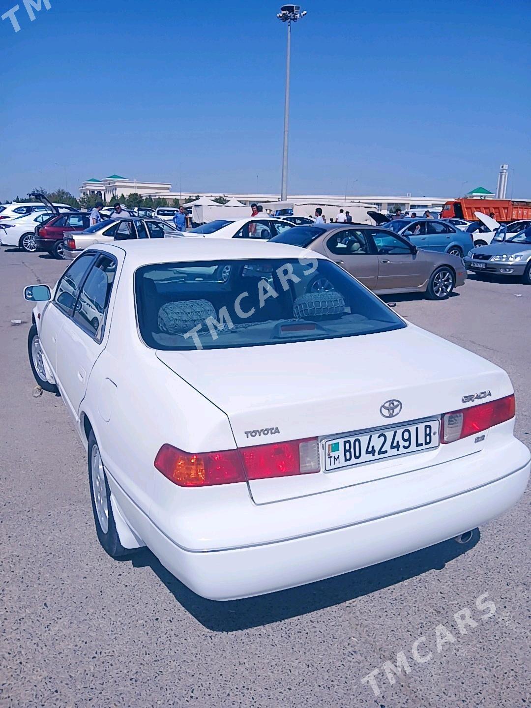 Toyota Camry 1998 - 110 000 TMT - Сакар - img 5