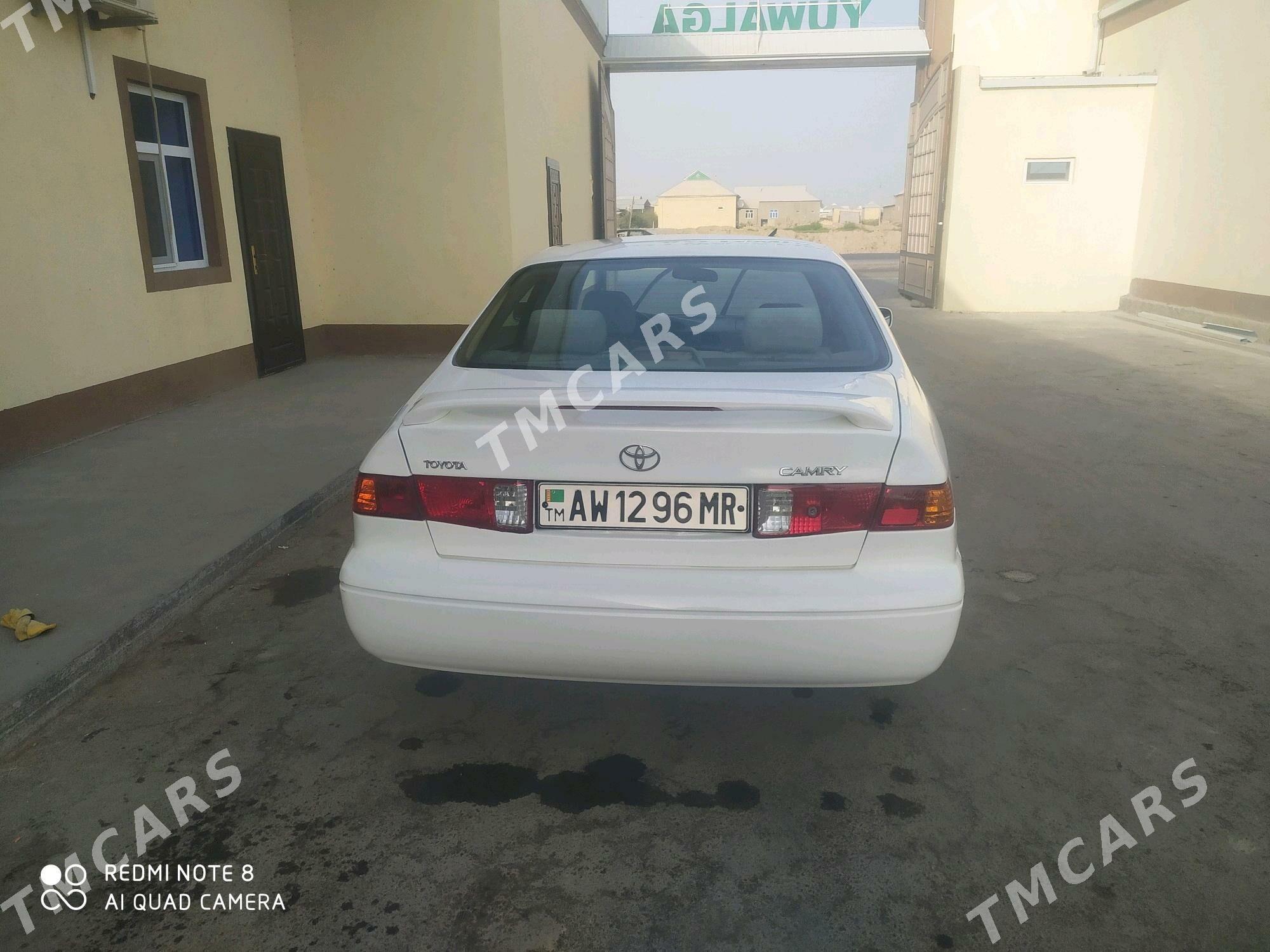 Toyota Camry 2000 - 115 000 TMT - Мары - img 4