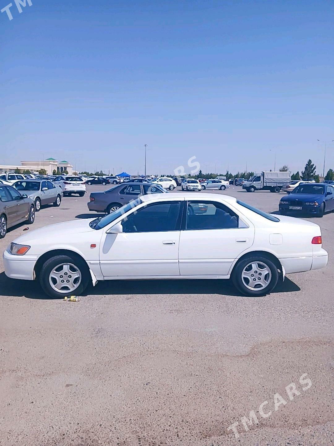 Toyota Camry 1998 - 110 000 TMT - Сакар - img 4