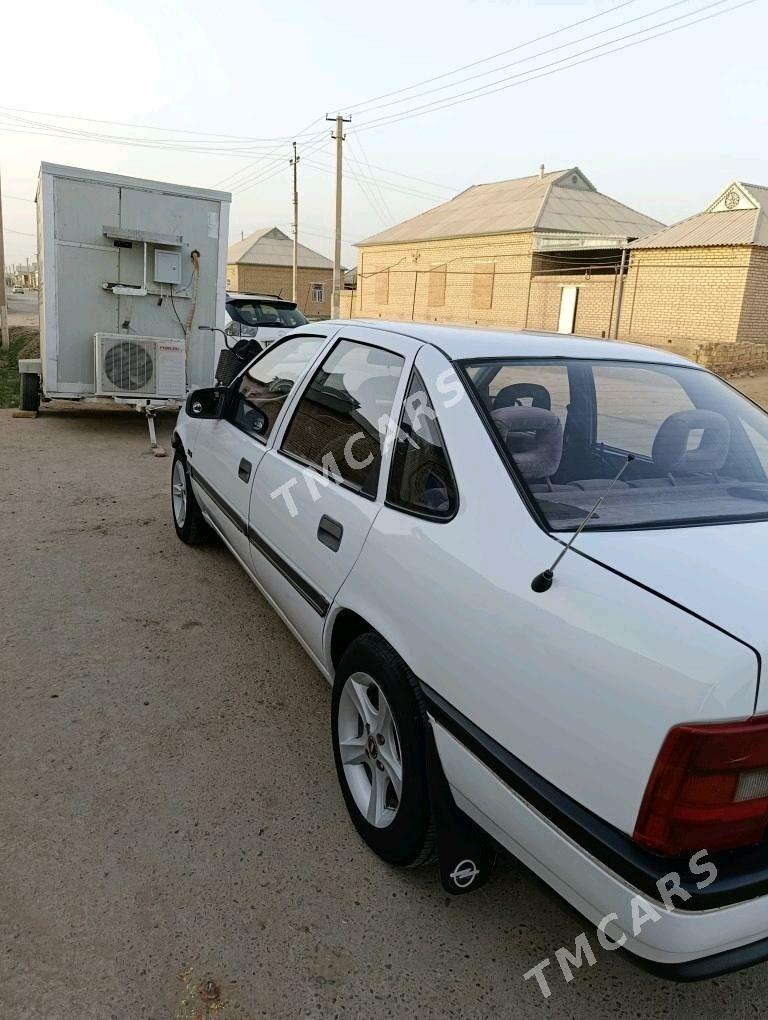 Opel Vectra 1991 - 44 000 TMT - Baýramaly - img 5