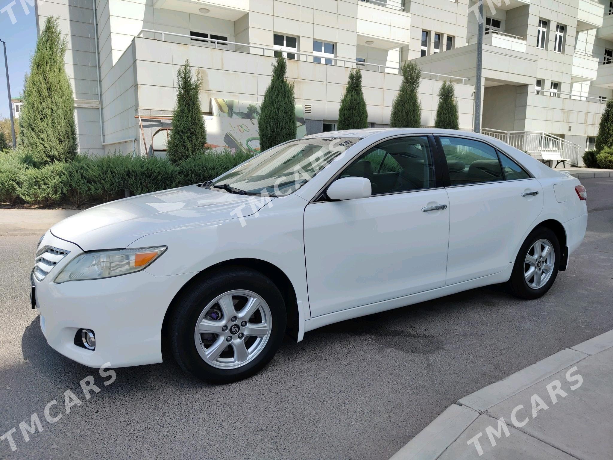 Toyota Camry 2011 - 195 000 TMT - Mary - img 4