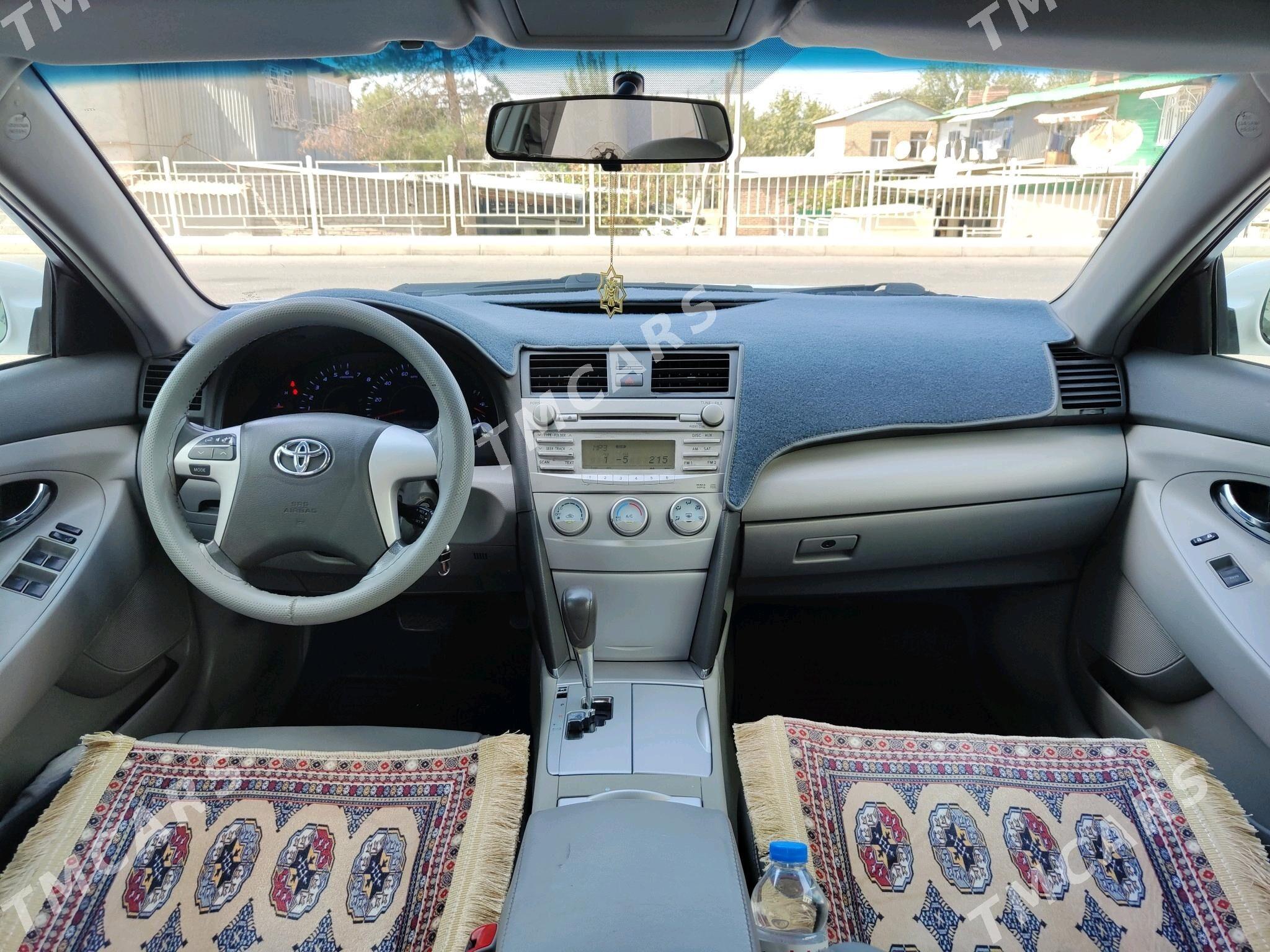 Toyota Camry 2011 - 195 000 TMT - Mary - img 7