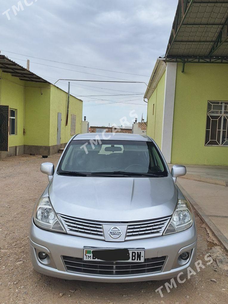 Nissan Versa 2010 - 110 000 TMT - Балканабат - img 3