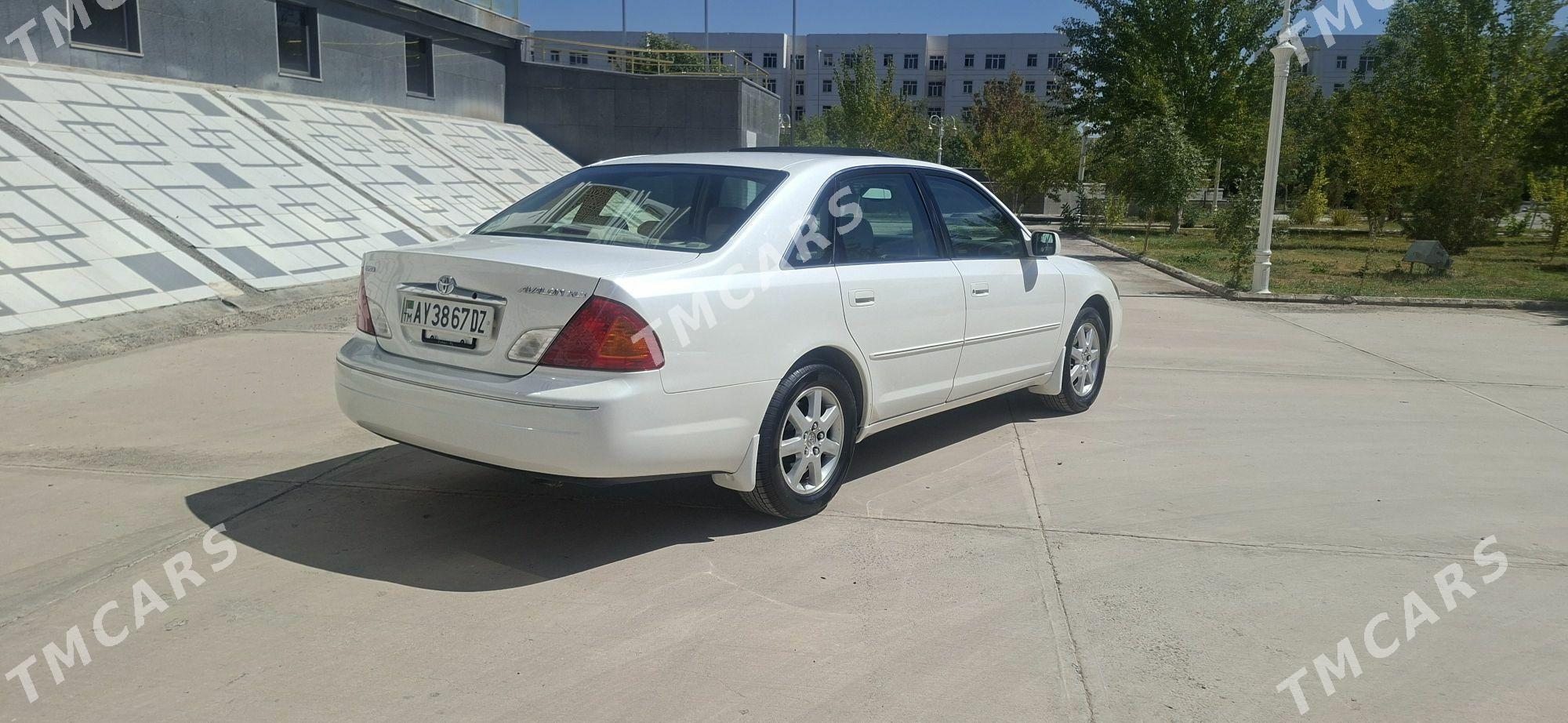 Toyota Avalon 2001 - 230 000 TMT - Дашогуз - img 3