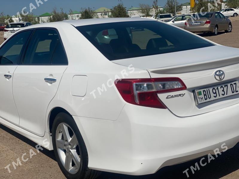 Toyota Camry 2013 - 230 000 TMT - Daşoguz - img 4