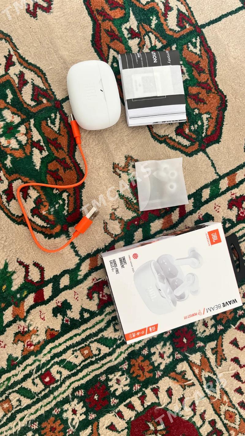 jbl nausnik - Гуртли - img 1