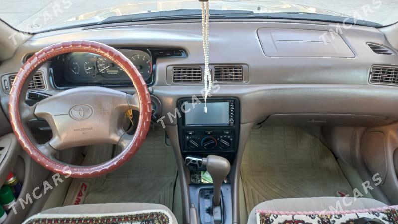 Toyota Camry 2000 - 150 000 TMT - Дашогуз - img 5