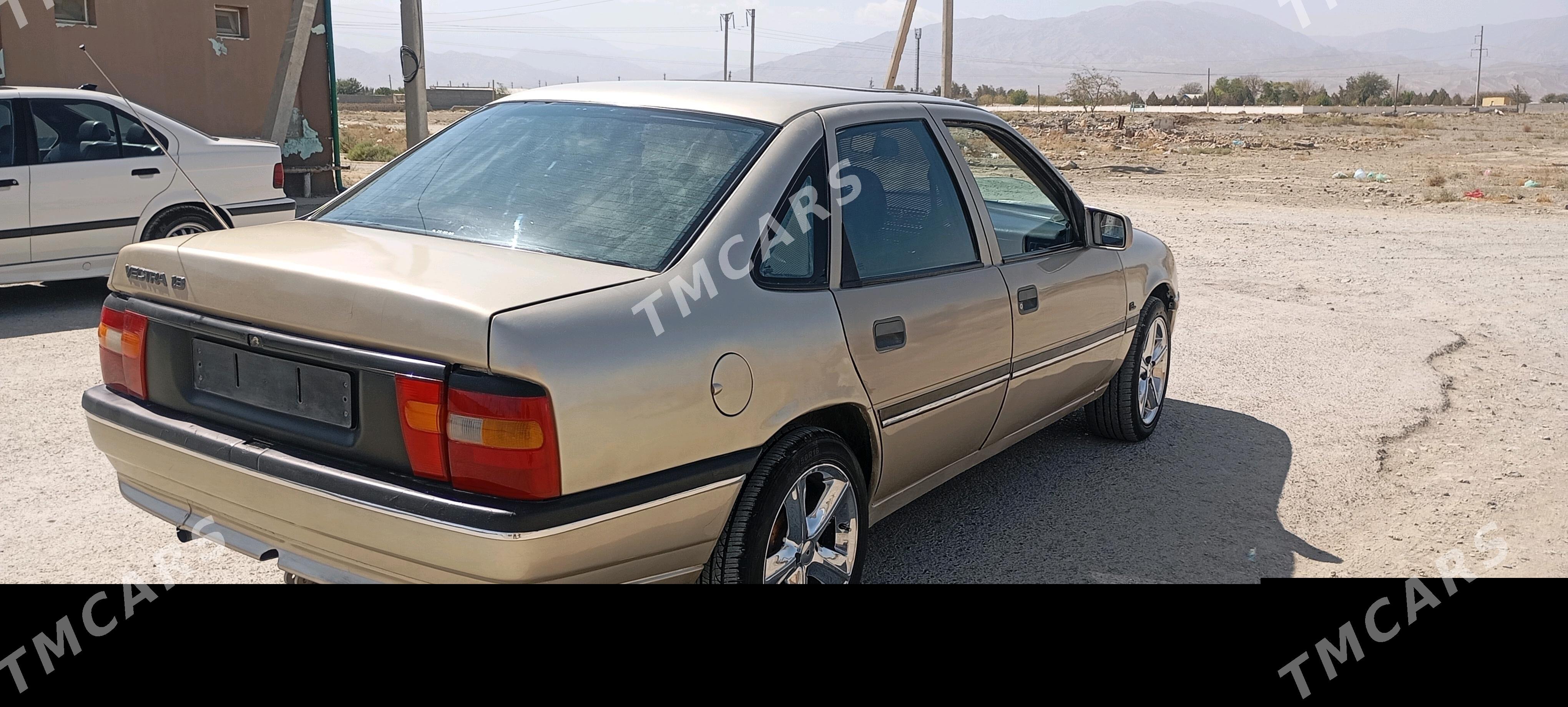Opel Vectra 1991 - 34 000 TMT - Бахарден - img 3