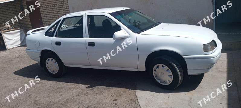 Opel Vectra 1990 - 29 000 TMT - Мары - img 5