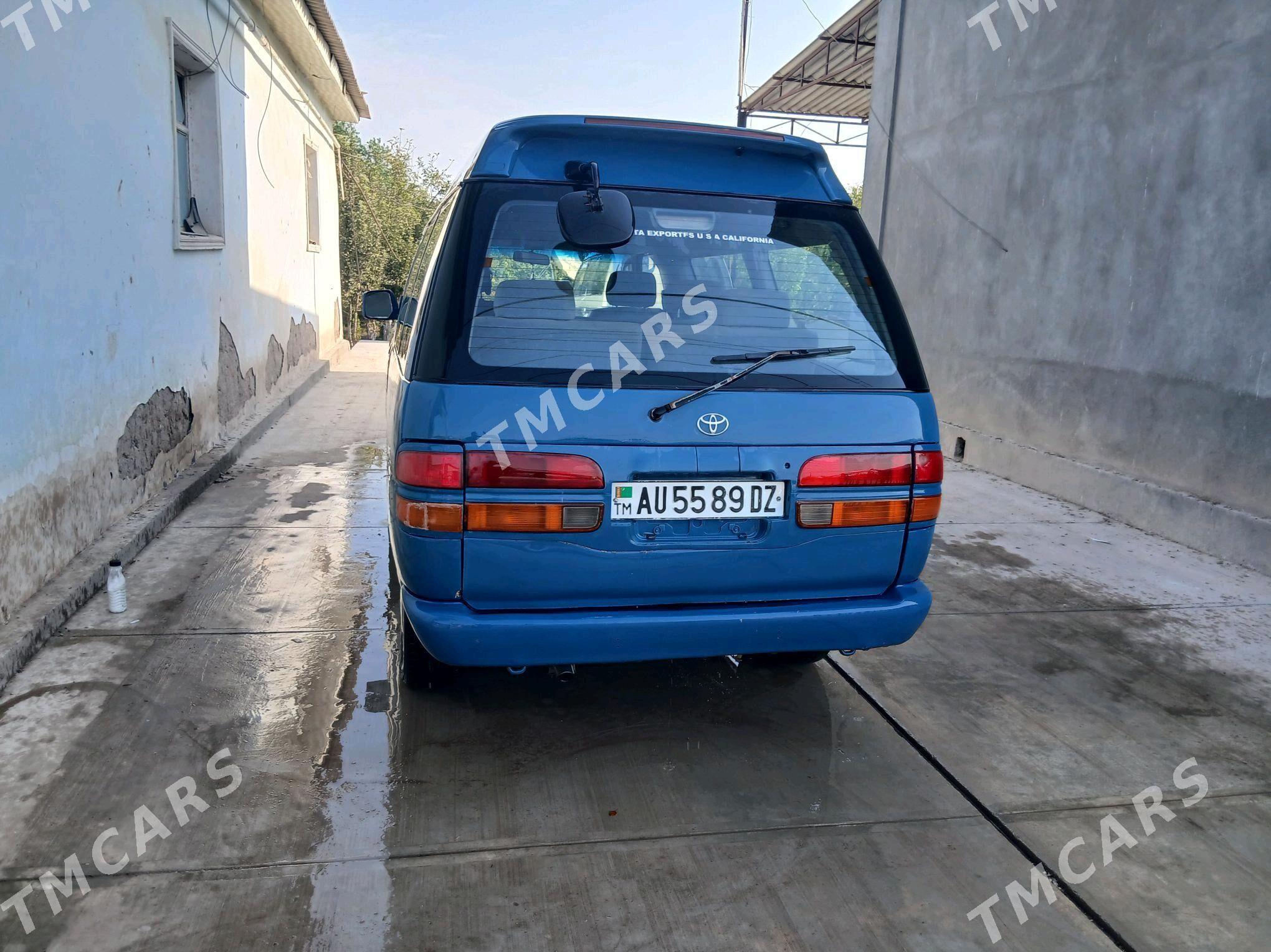 Toyota Town Ace 1993 - 30 000 TMT - Шабатский этрап - img 2