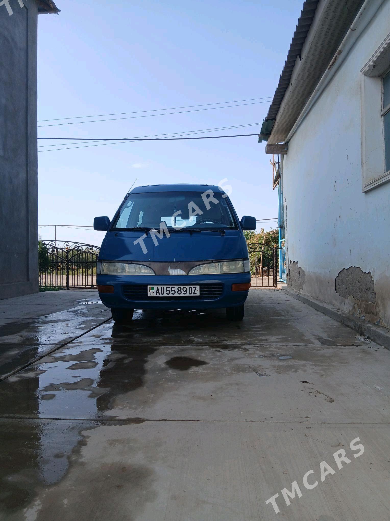 Toyota Town Ace 1993 - 30 000 TMT - Шабатский этрап - img 3