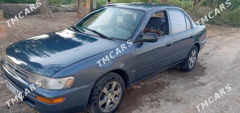 Toyota Corolla 1994 - 70 000 TMT - Köneürgenç - img 3