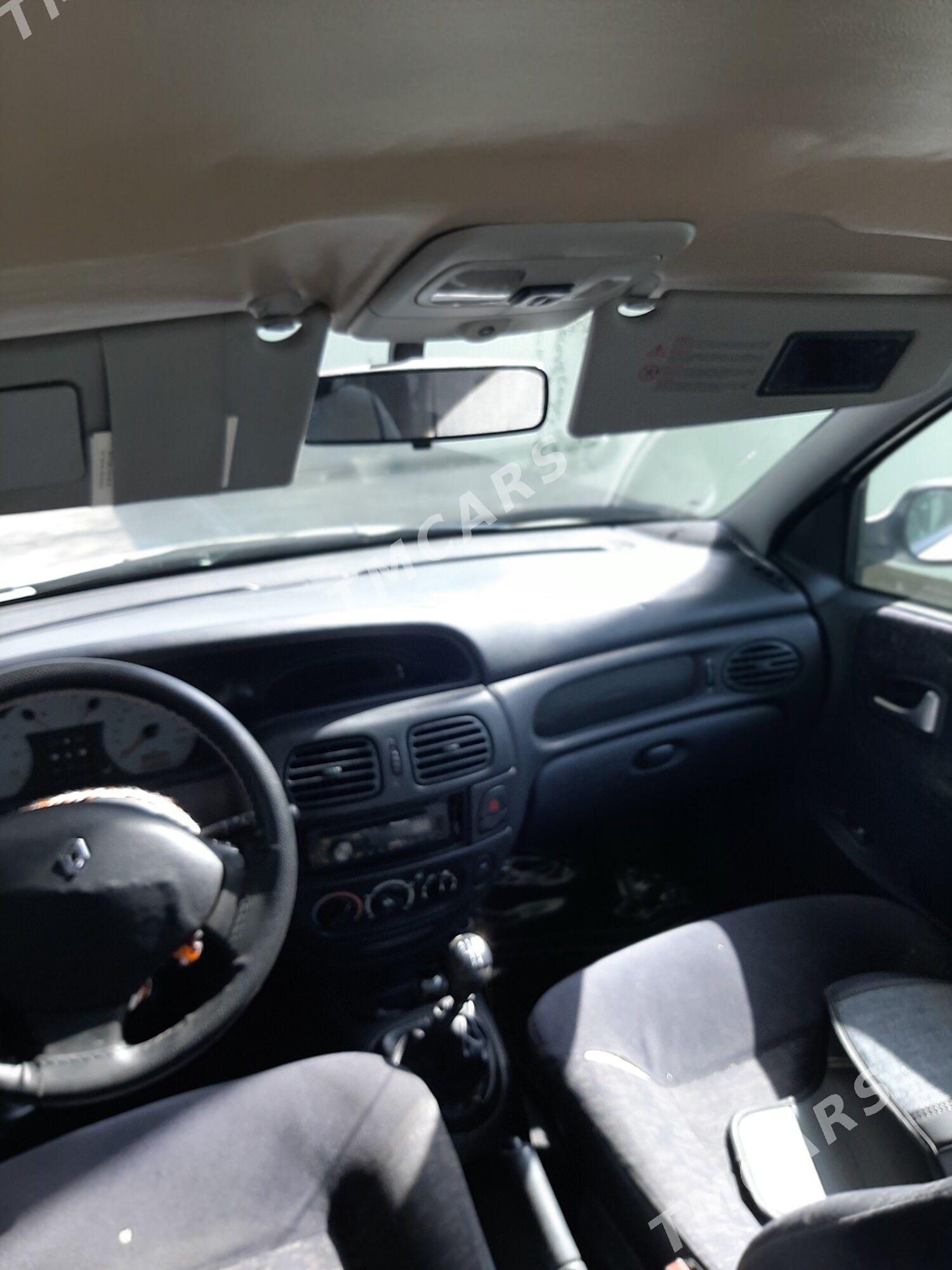Renault Megane GT 2003 - 52 000 TMT - Бузмеин - img 8