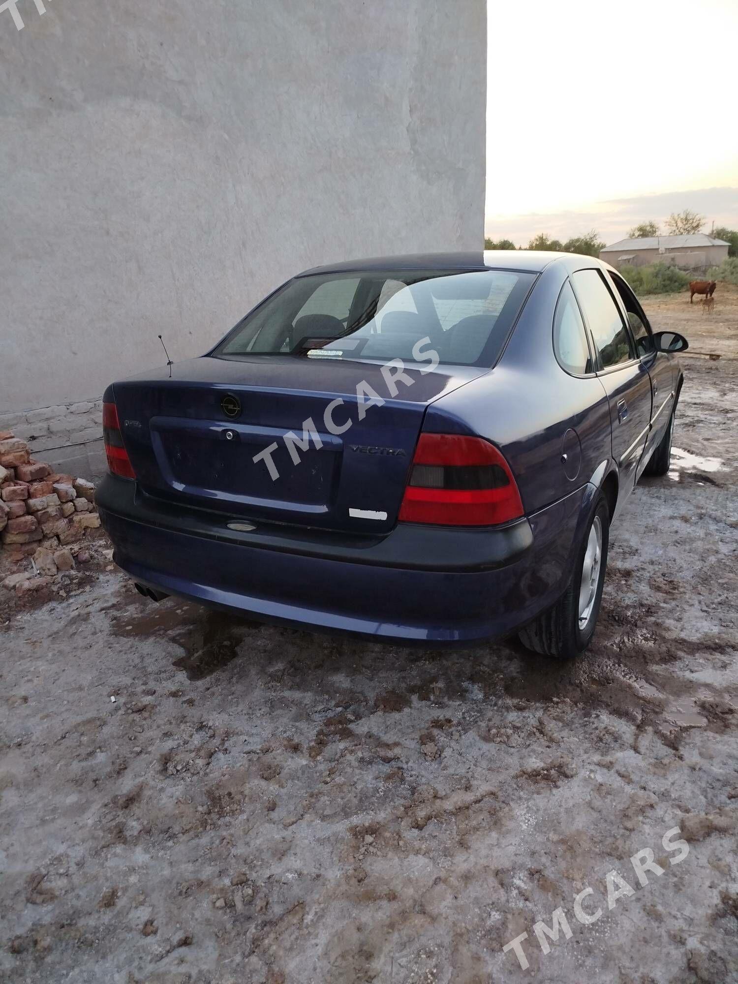 Opel Vectra 1997 - 45 000 TMT - Кёнеургенч - img 2