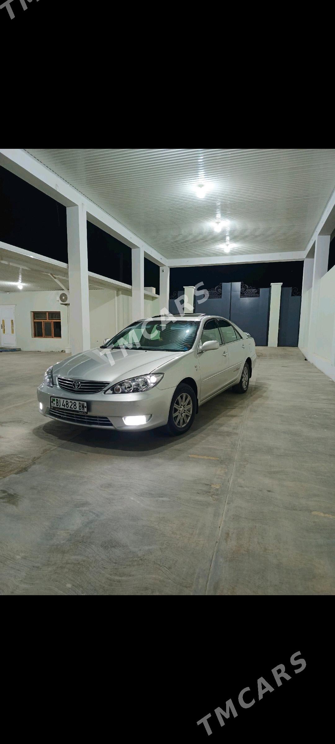 Toyota Camry 2005 - 230 000 TMT - Гызыларбат - img 4