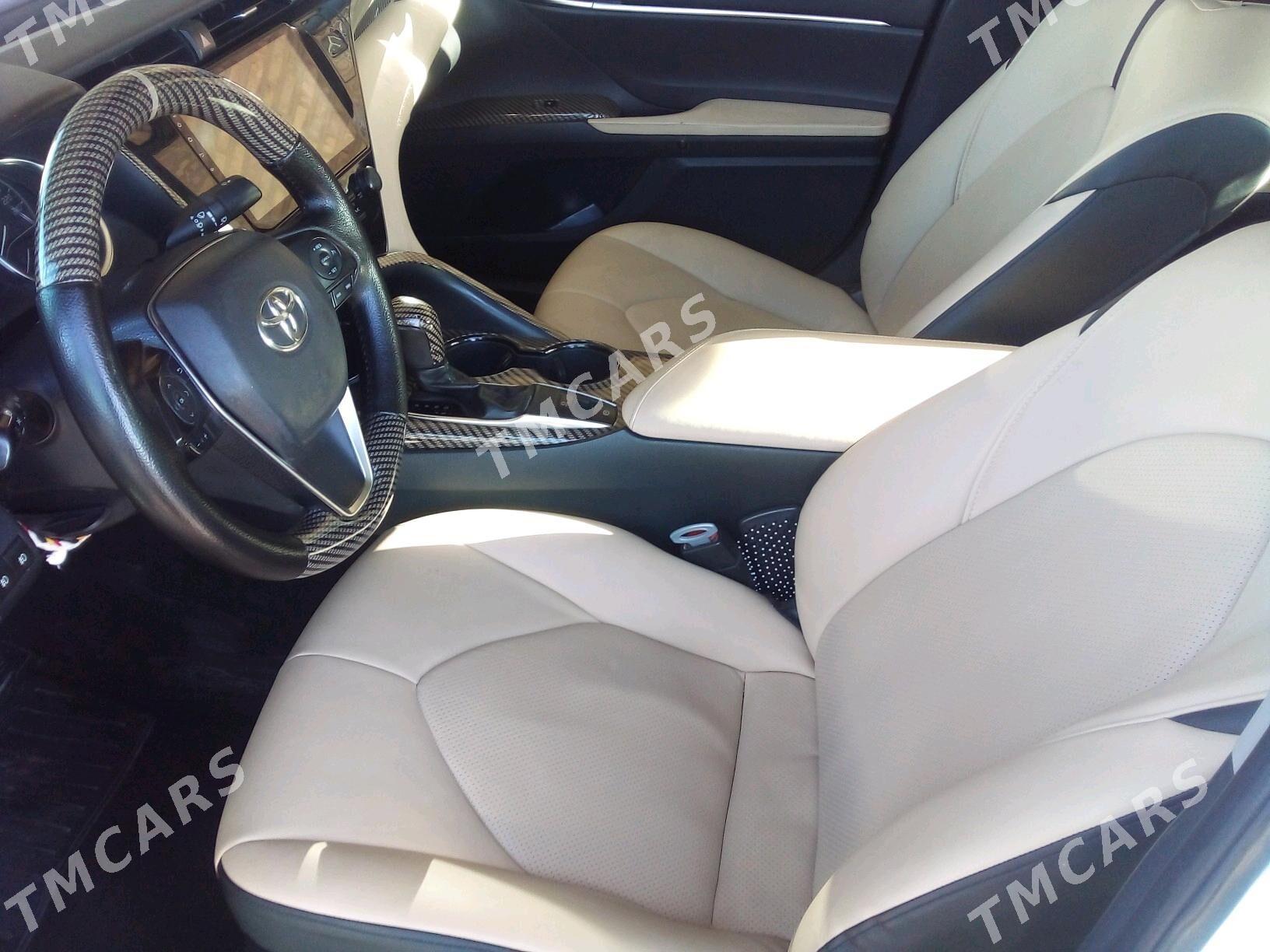 Toyota Camry 2019 - 255 000 TMT - Теджен - img 3