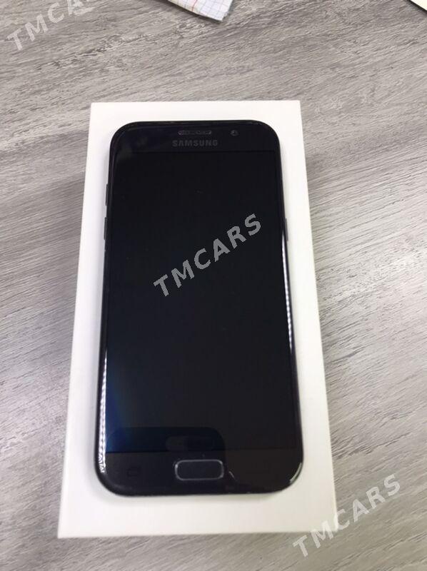 Samsung A5  2017 - Parahat 1 - img 2