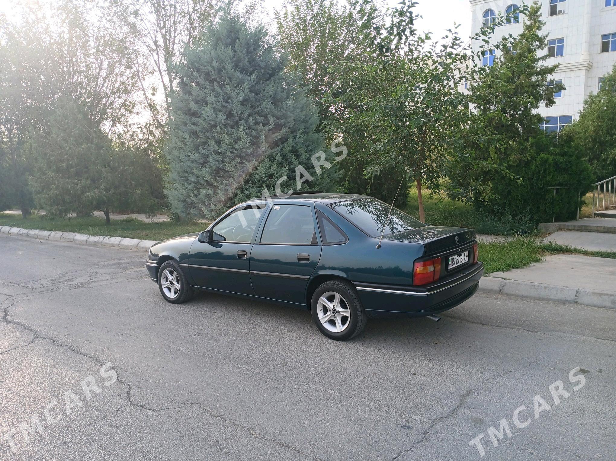 Opel Vectra 1995 - 50 000 TMT - Бахарден - img 2