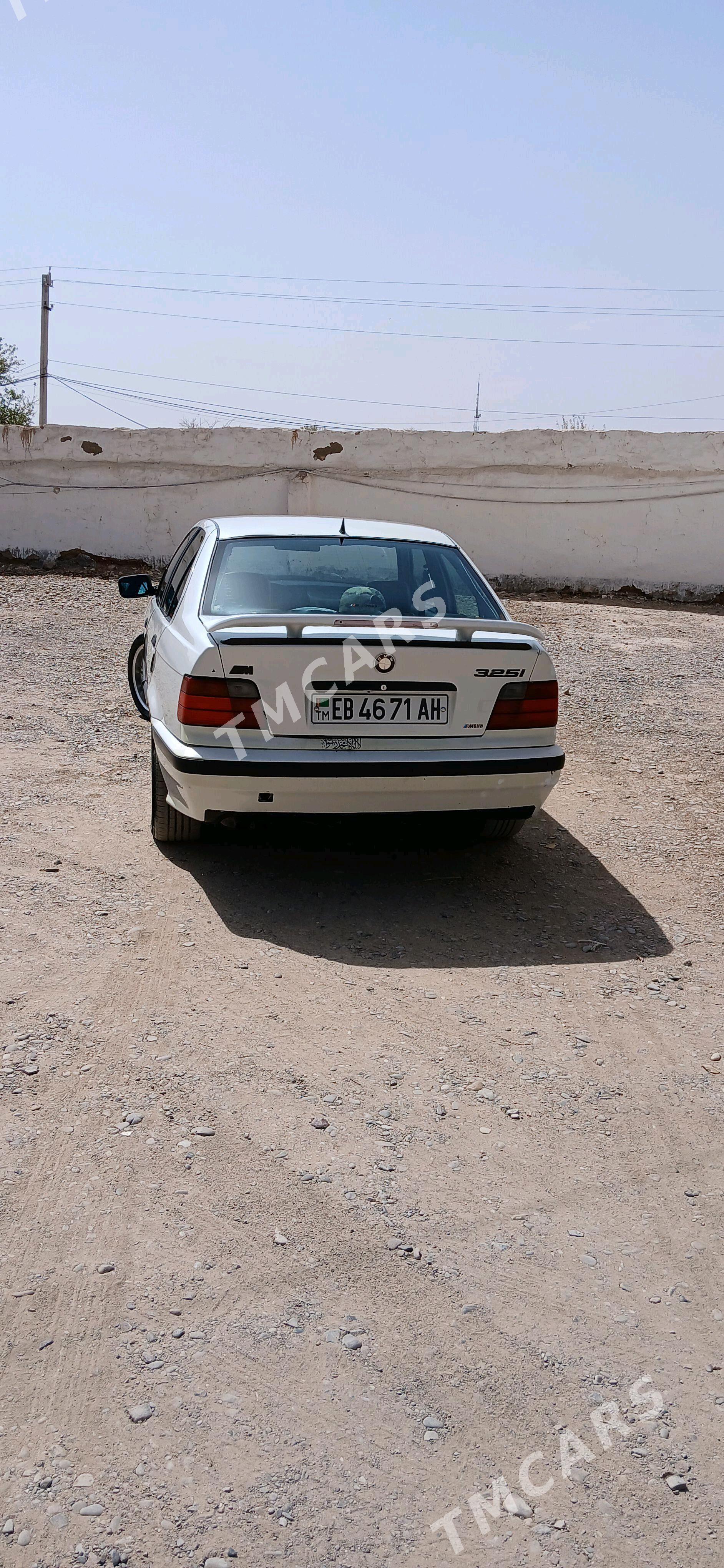 BMW 325 1993 - 45 000 TMT - Sarahs - img 7