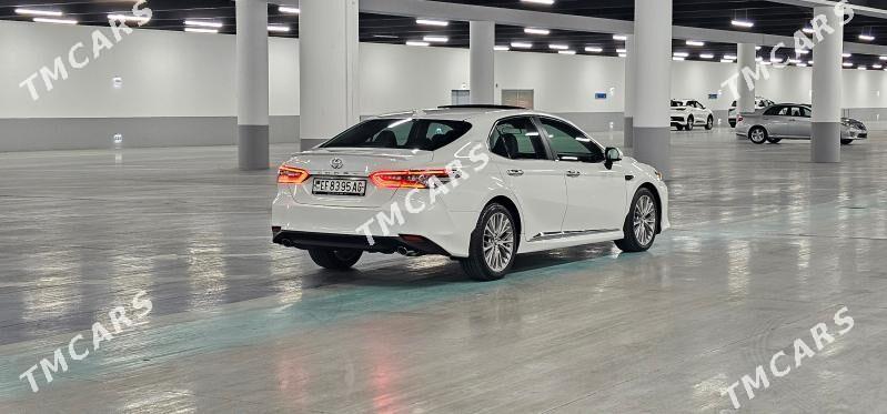 Toyota Camry 2018 - 350 000 TMT - Ашхабад - img 4