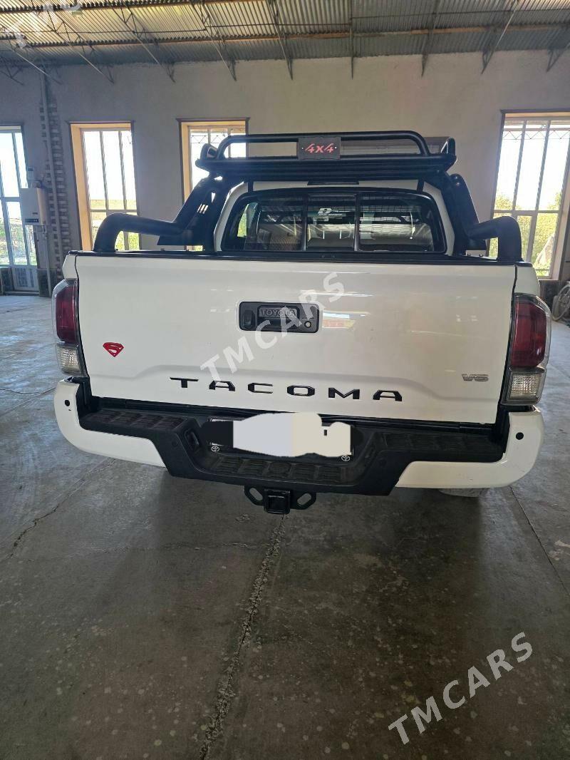 Toyota Tacoma 2022 - 510 000 TMT - Türkmenabat - img 2
