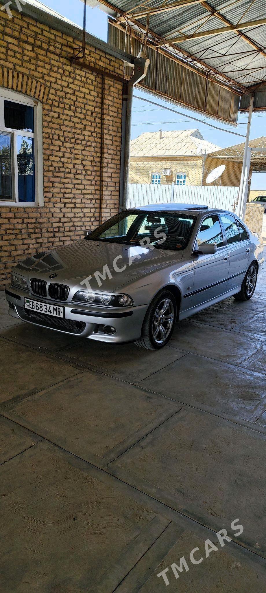 BMW E39 2003 - 126 000 TMT - Мургап - img 2
