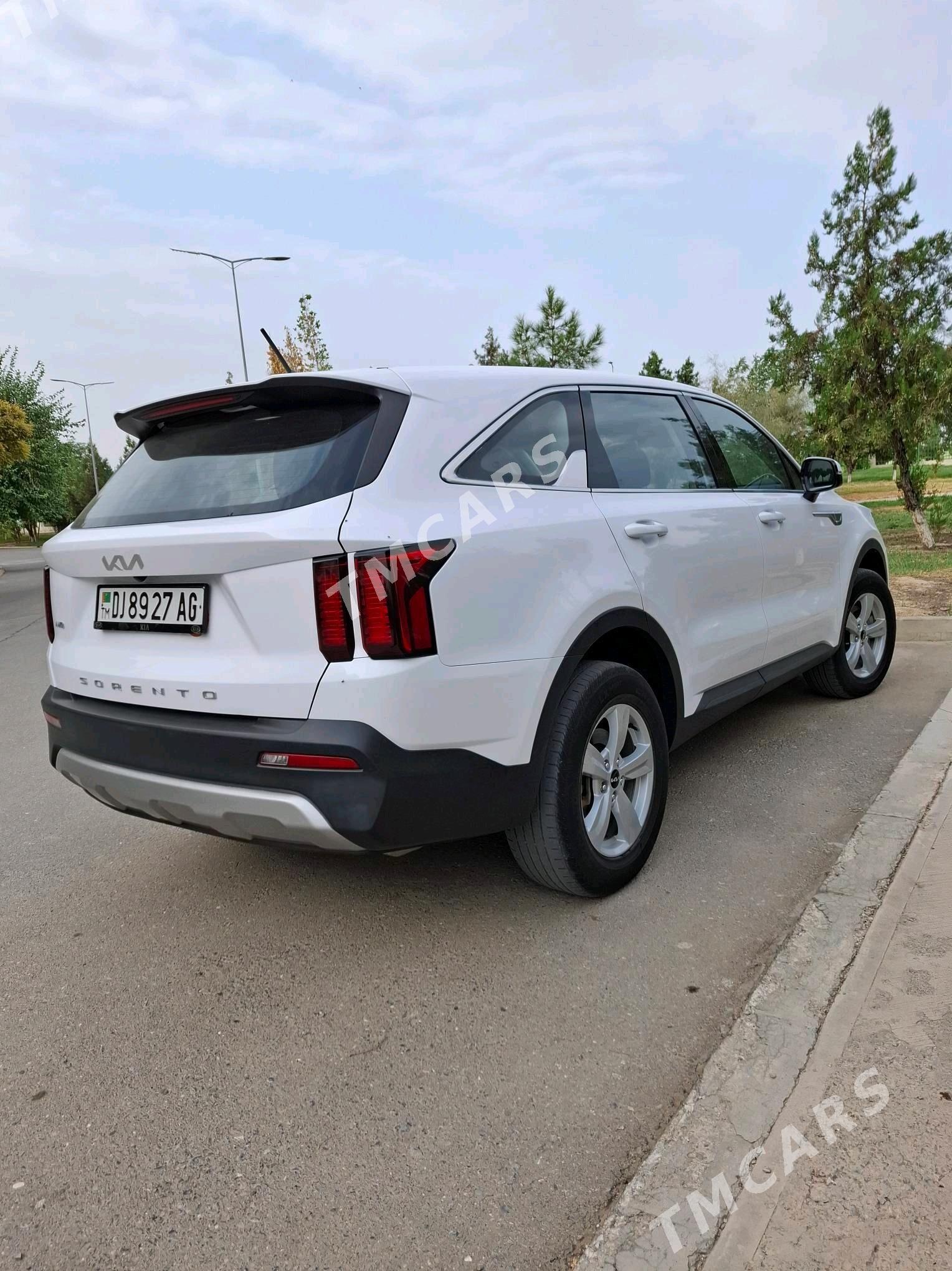 Toyota Highlander 2022 - 345 000 TMT - Aşgabat - img 5
