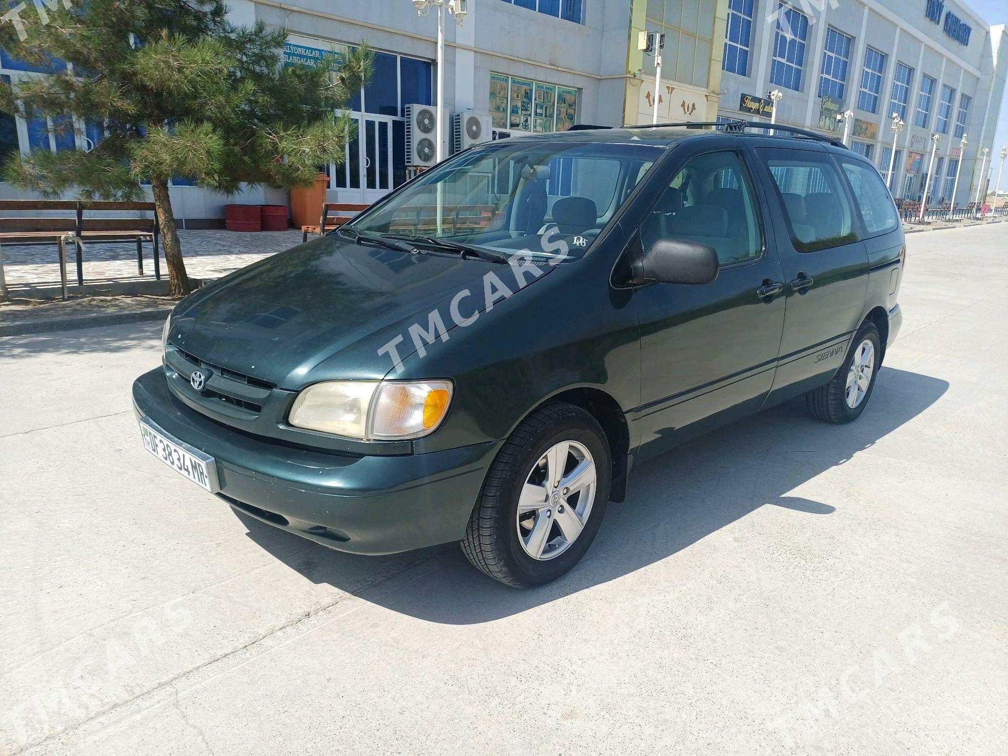 Toyota Sienna 1999 - 130 000 TMT - Мары - img 5