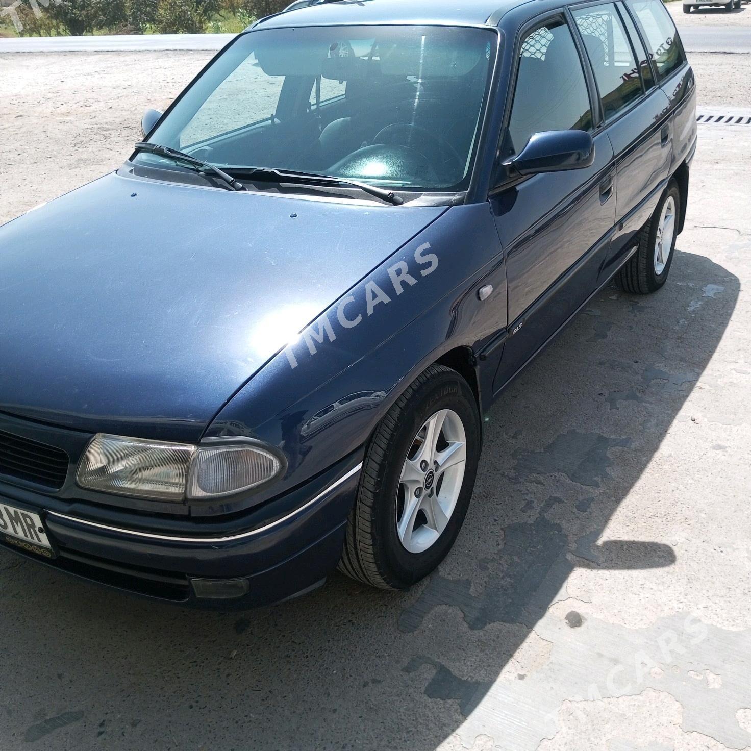 Opel Astra 1996 - 47 000 TMT - Мары - img 3