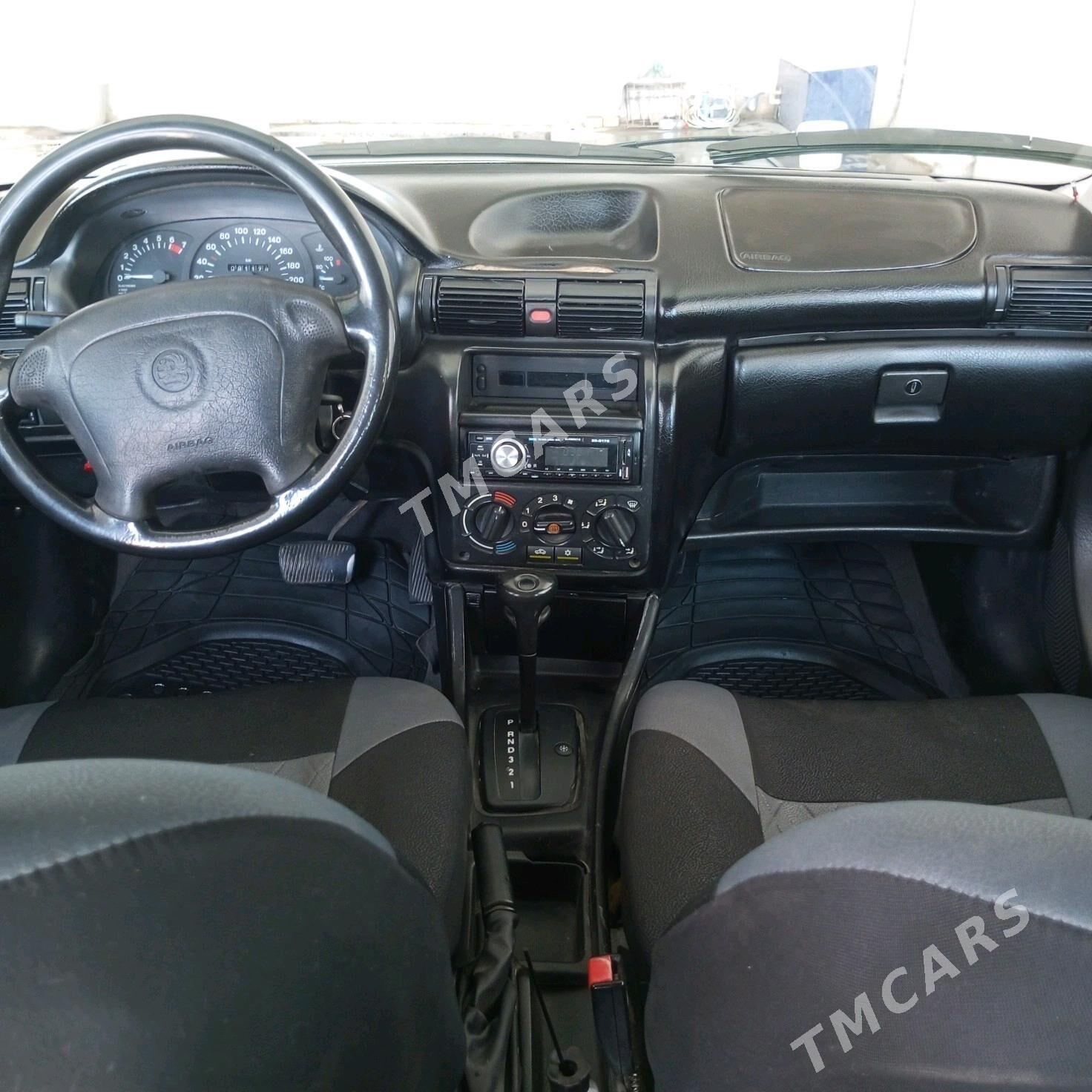 Opel Astra 1996 - 47 000 TMT - Мары - img 9