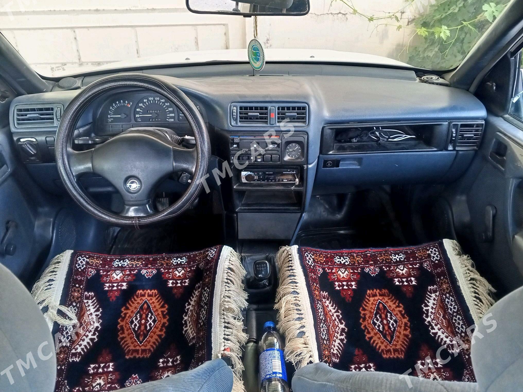 Opel Vectra 1991 - 42 000 TMT - Ашхабад - img 5