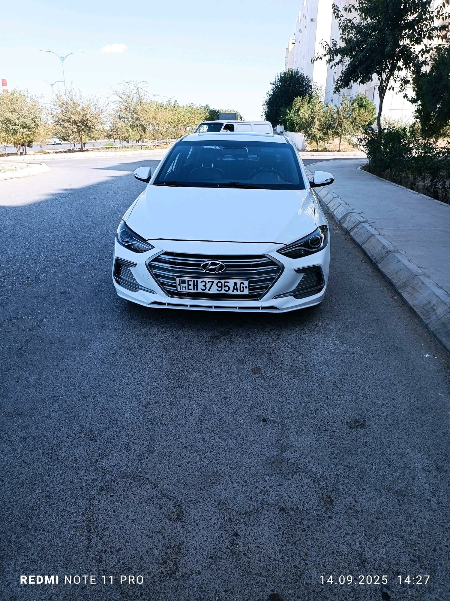Hyundai Elantra 2017 - 200 000 TMT - Aşgabat - img 6