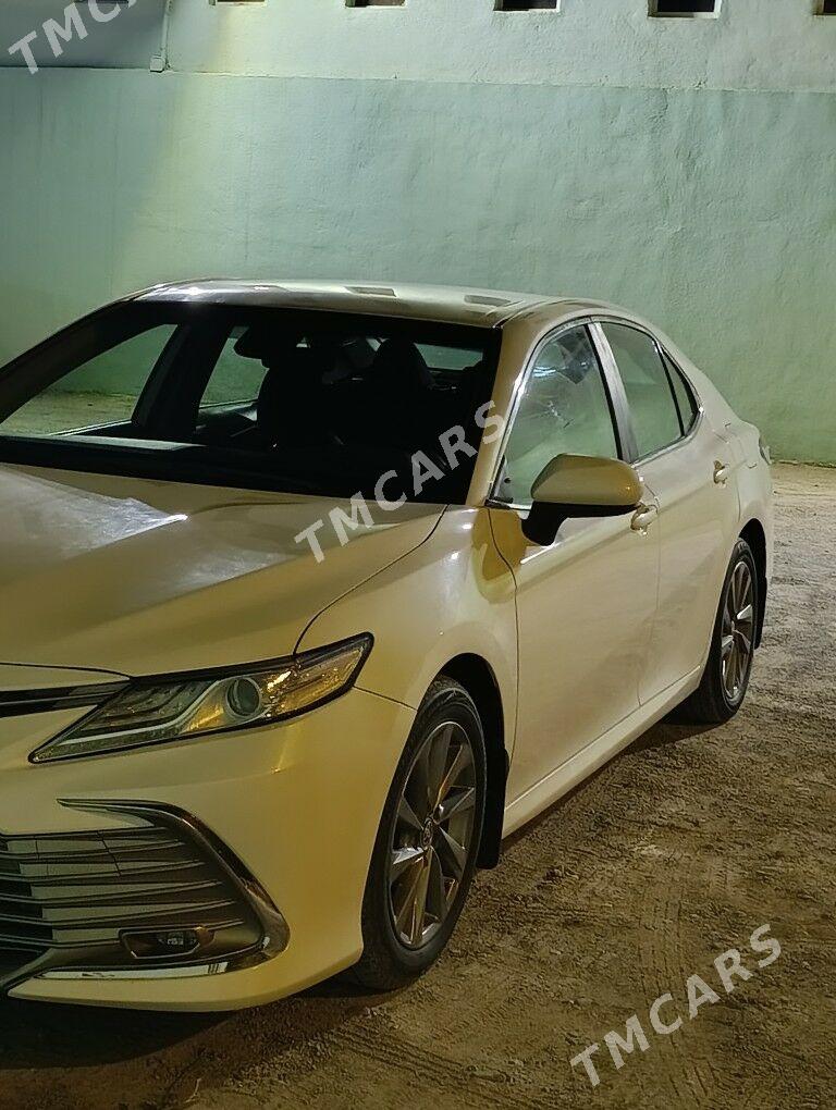 Toyota Camry 2021 - 280 000 TMT - Мары - img 4