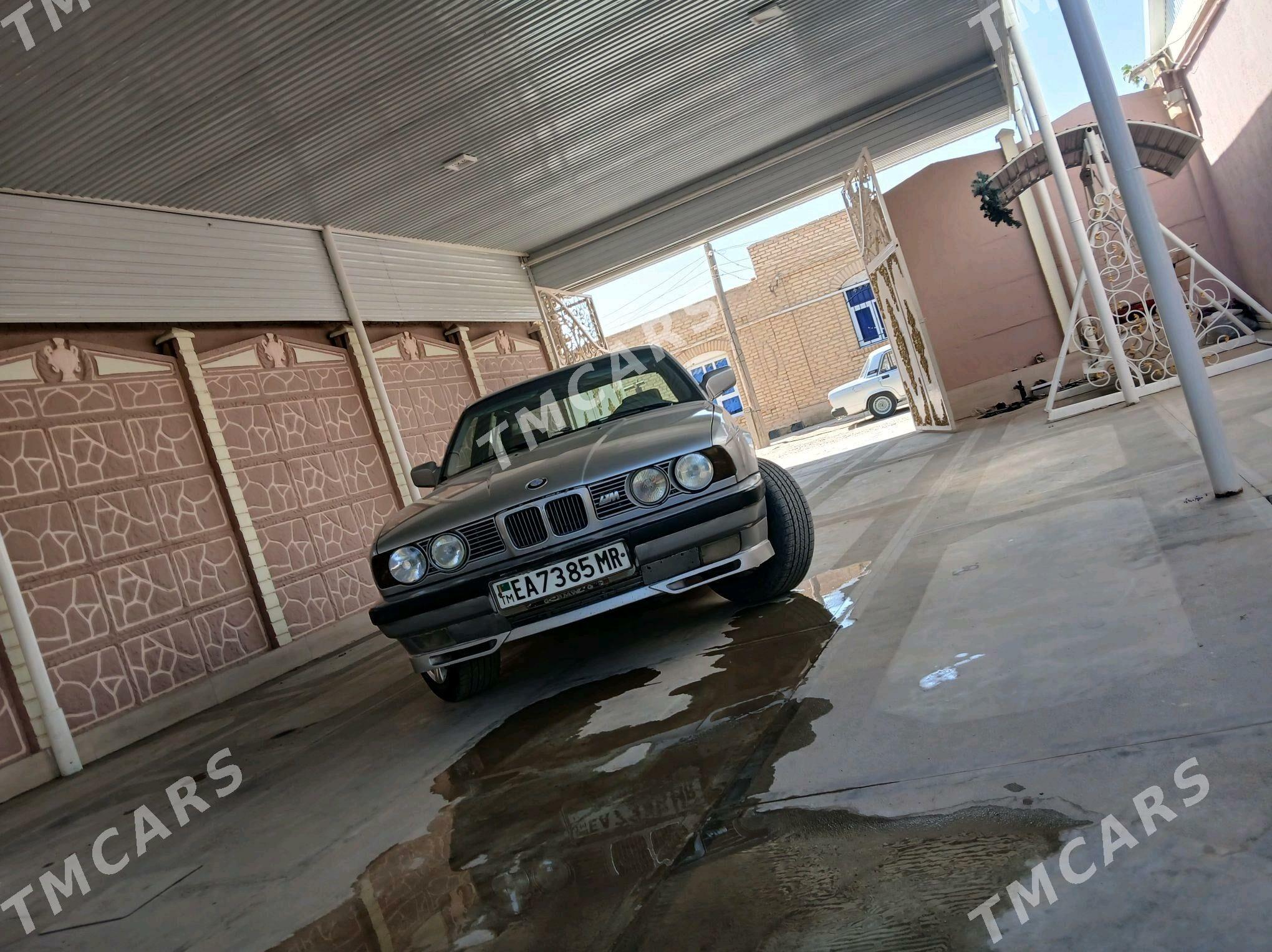BMW 525 1990 - 54 000 TMT - Байрамали - img 1