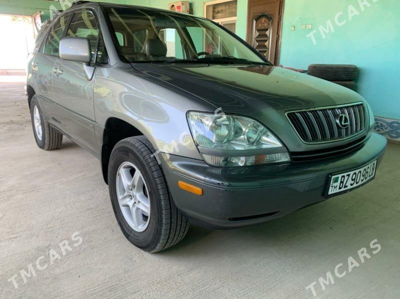 Lexus RX 300 2001 - 210 000 TMT - Дянев - img 5