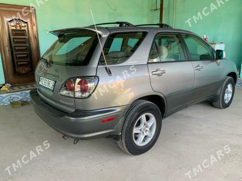 Lexus RX 300 2001 - 210 000 TMT - Дянев - img 8